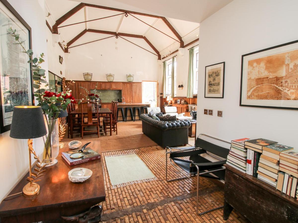 Chetwynd Lodge Stafford Eksteriør billede