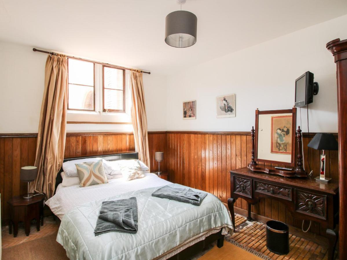Chetwynd Lodge Stafford Eksteriør billede